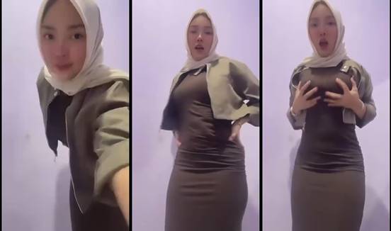 Bokep viraldong jilbab pamerin tubuh bagus