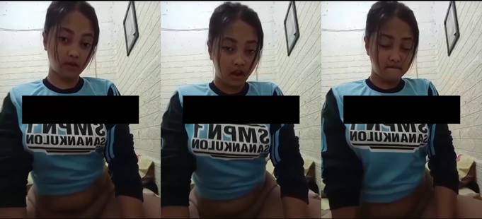 Bokep friska smp sange colmek pake guling